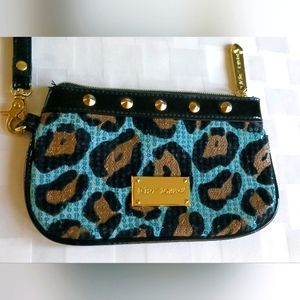 EUC Betsey Johnson Wristlet